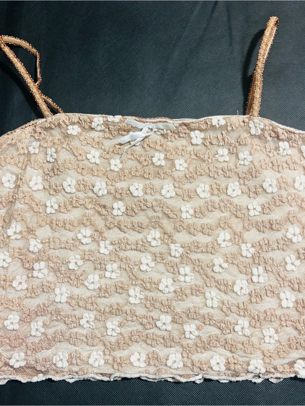 Cropped Tan/White Floral Lace Tank Top Ruffled hem Bow From Size Medium